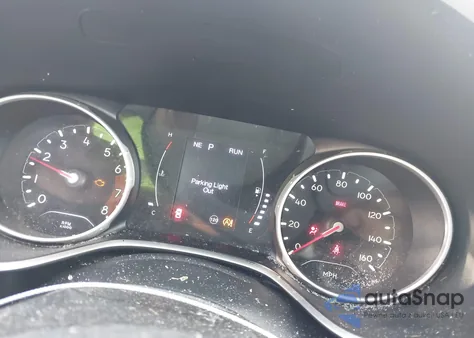 2021 Jeep Compass Altitude 4X4 z USA, uszkodzony, nr VIN 3C4NJDBB3MT509680